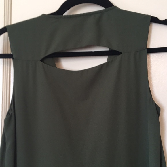 EUC RW&CO Asymmetrical V-Neck Shift Dress - Picture 7 of 7